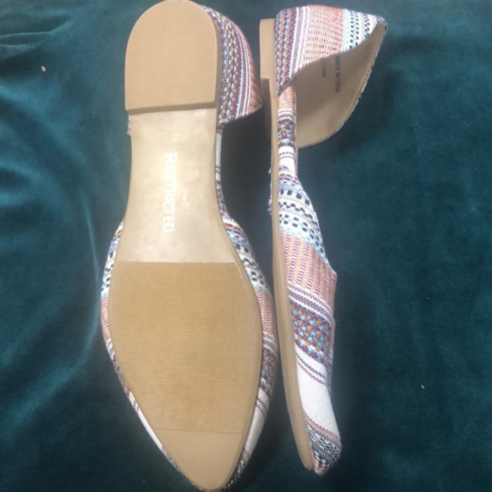 Restricted women’s size 8 D104‎ - Picture 4 of 4